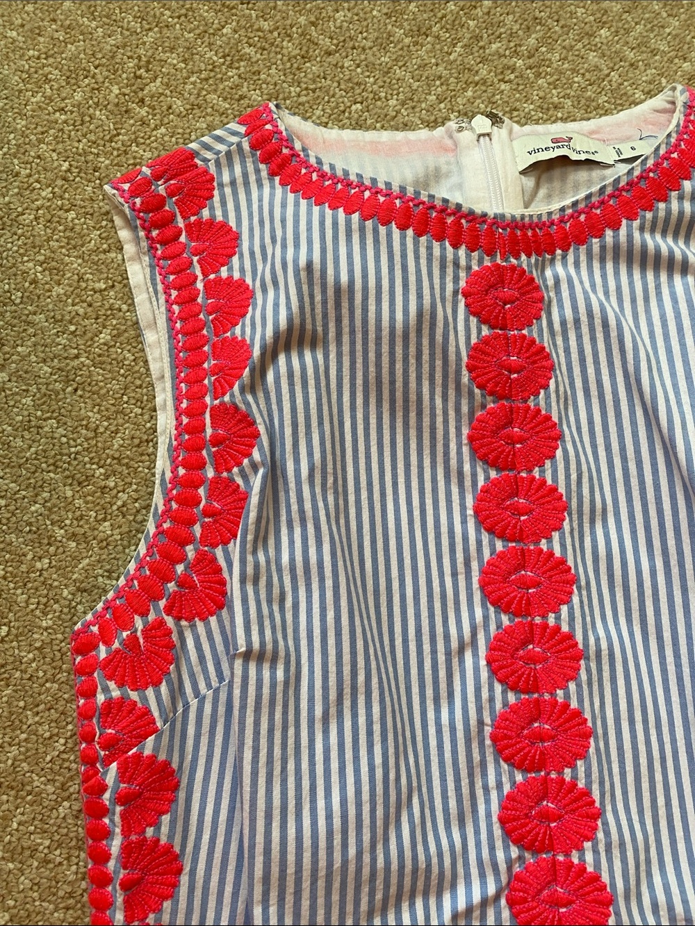 Vineyard Vines dress - Picture 3 of 9